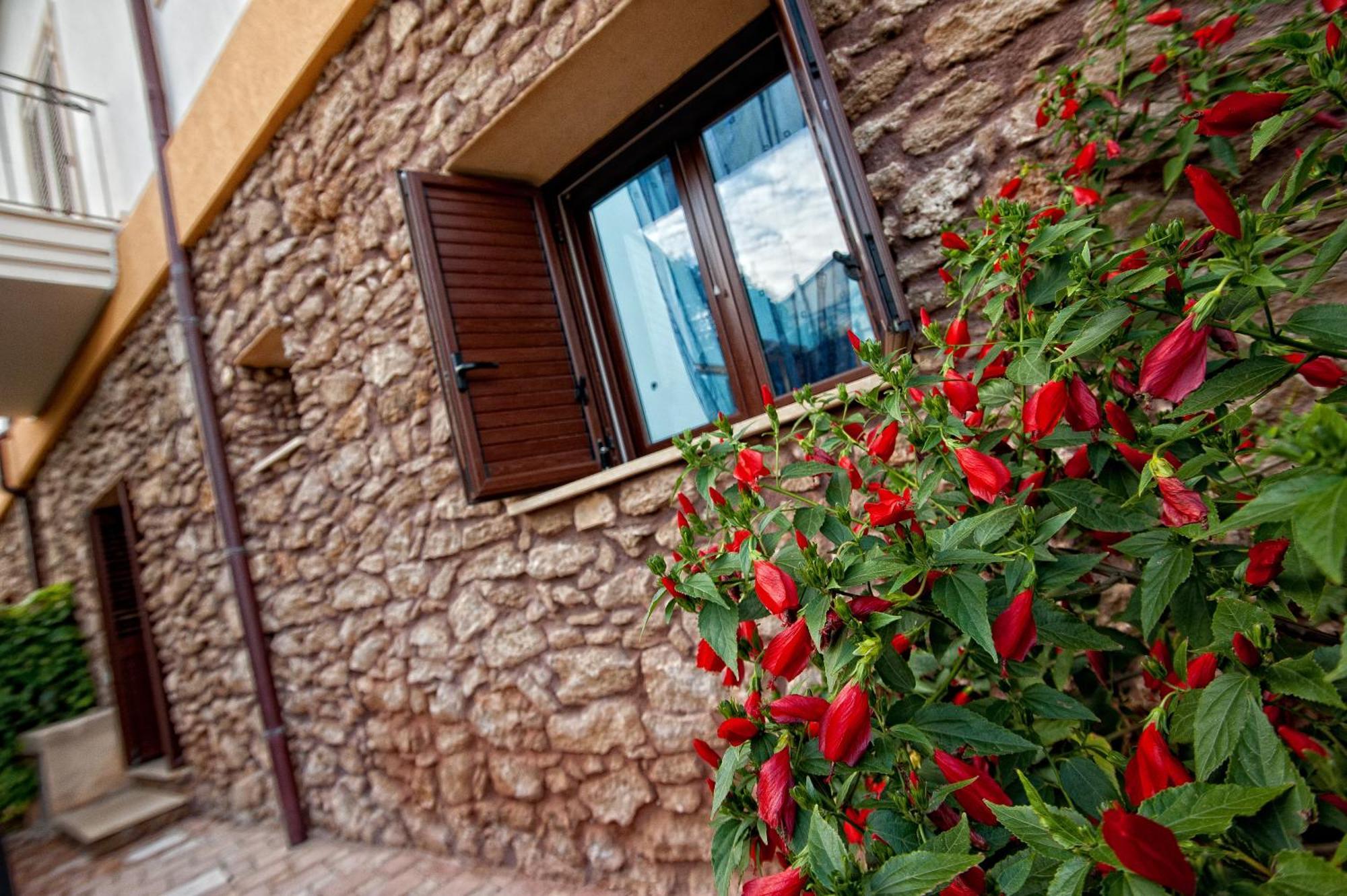 Casale La Zagara Aparthotel Sciacca Exteriör bild