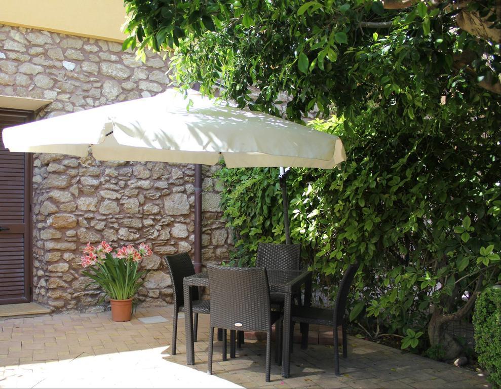 Casale La Zagara Aparthotel Sciacca Exteriör bild